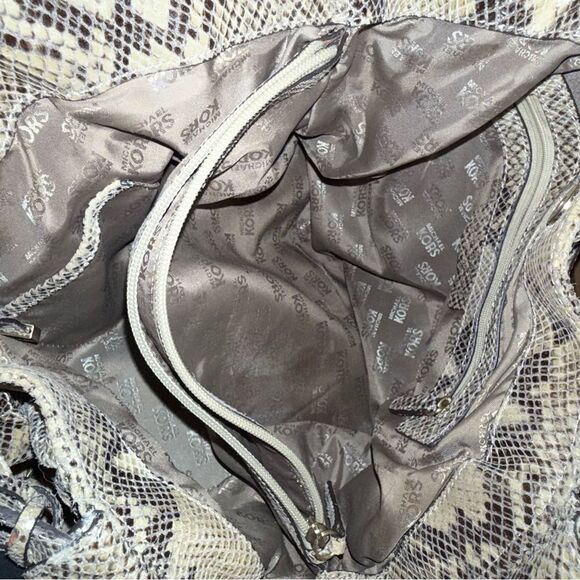 MK Snakeskin Pattern Tote Bag - Picture 3 of 6